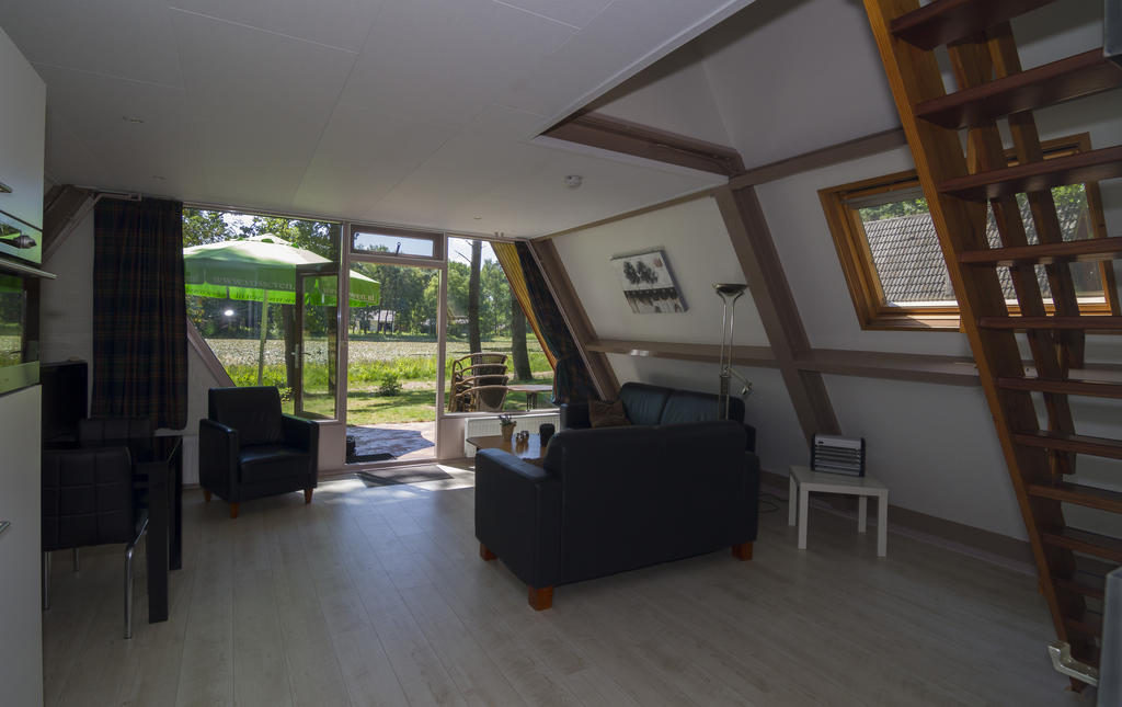 'T Vosseven Vakantiehuizen Stramproy Δωμάτιο φωτογραφία
